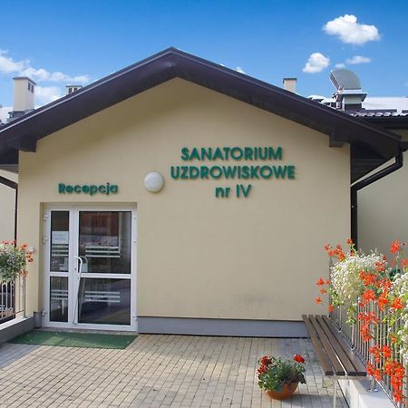 Sanatorium Uzdrowiskowe Nr IV Hotell Iwonicz-Zdrój Eksteriør bilde
